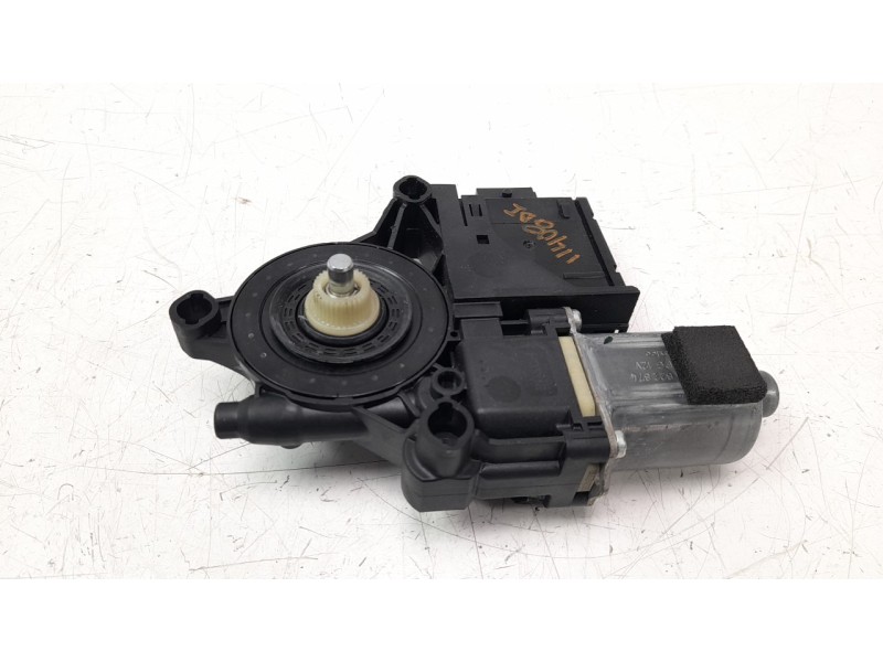 Recambio de motor elevalunas delantero izquierdo para jeep compass ii business 4x2 referencia OEM IAM 0130822874  