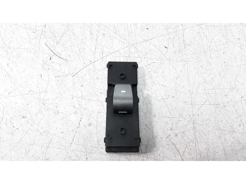 Recambio de mando elevalunas trasero derecho para hyundai ioniq referencia OEM IAM 93580G2010  