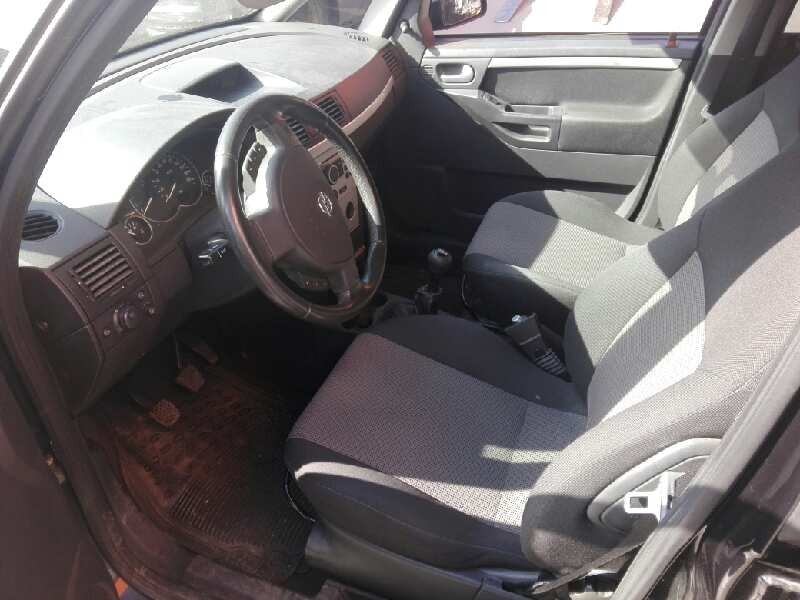 opel meriva del año 2005