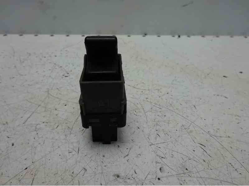 Recambio de mando elevalunas trasero izquierdo para peugeot 307 (s1) xr referencia OEM IAM   