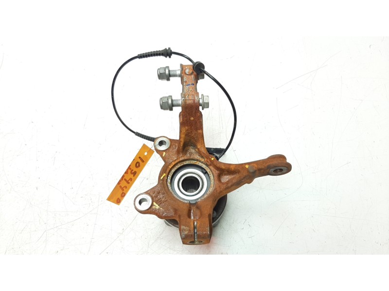 Recambio de mangueta delantera derecha para dacia sandero referencia OEM IAM 400143444R  