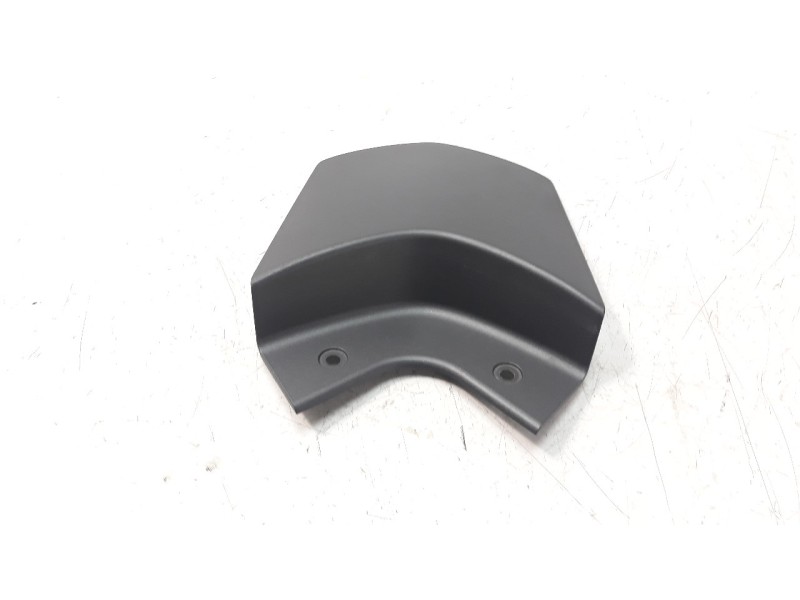 Recambio de moldura para honda pcx 125 referencia OEM IAM 84152K35V000  