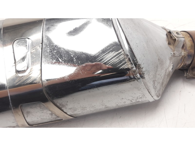 Recambio de tubo escape trasero para bmw r 1250 r referencia OEM IAM 8566950  