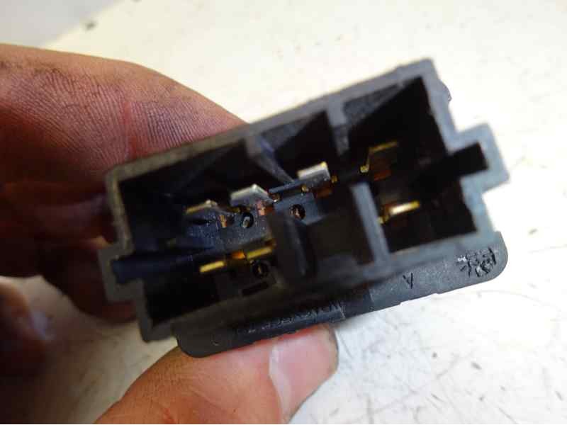 Recambio de mando elevalunas trasero izquierdo para peugeot 307 (s1) xr referencia OEM IAM   