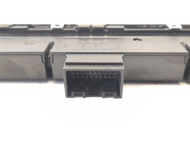 Recambio de warning para audi a3 (8v) 2.0 16v tdi referencia OEM IAM 8V0925301D  