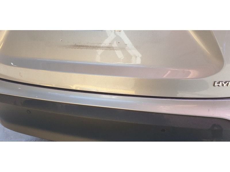 Recambio de cerradura maletero / porton para toyota yaris cross hybrid fwd style referencia OEM IAM 693500D250  