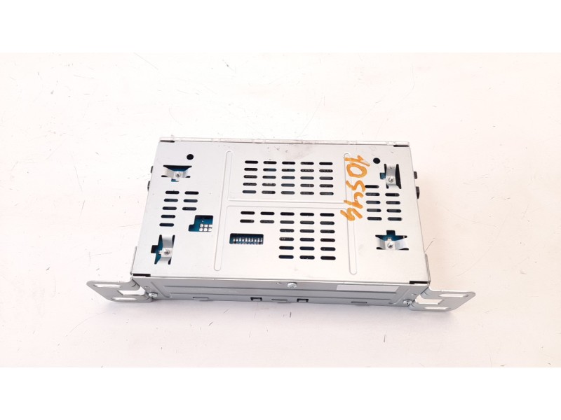 Recambio de sistema audio / radio cd para dacia sandero referencia OEM IAM 281151978R  
