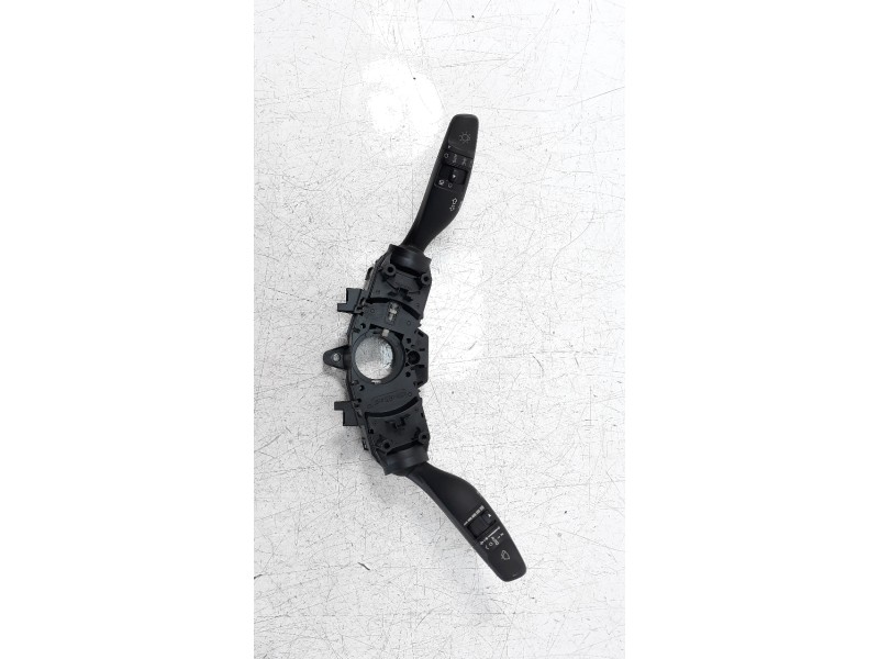 Recambio de mando multifuncion para hyundai ioniq referencia OEM IAM 93404G2812  
