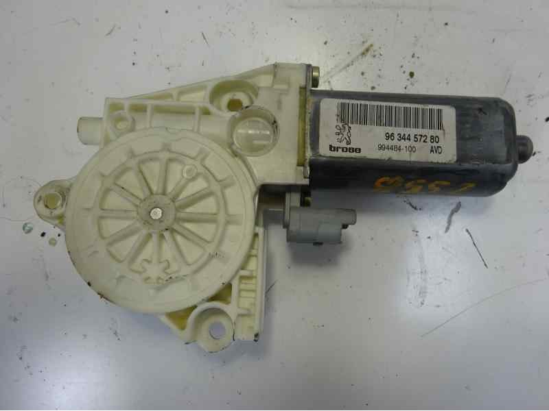 Recambio de motor elevalunas delantero derecho para peugeot 307 (s1) xr referencia OEM IAM 9634457280 994484100 