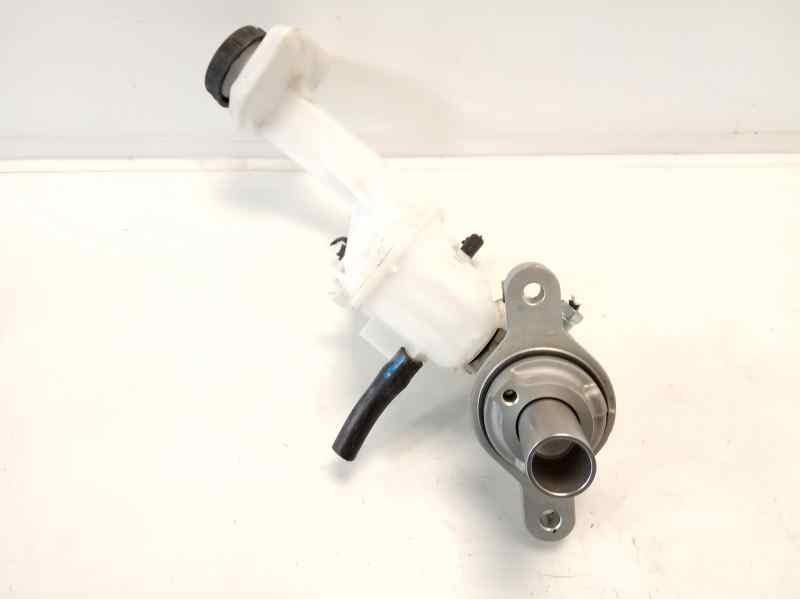 Recambio de bomba freno para renault kadjar zen referencia OEM IAM   