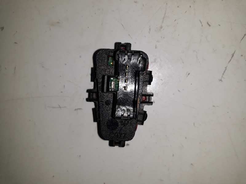 Recambio de warning para fiat croma (194) 1.9 8v multijet active referencia OEM IAM 735398852  