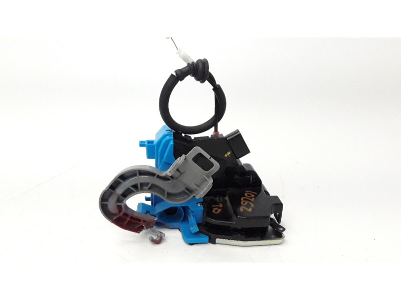 Recambio de cerradura puerta trasera derecha para kia cee´d concept referencia OEM IAM 81420A2100  