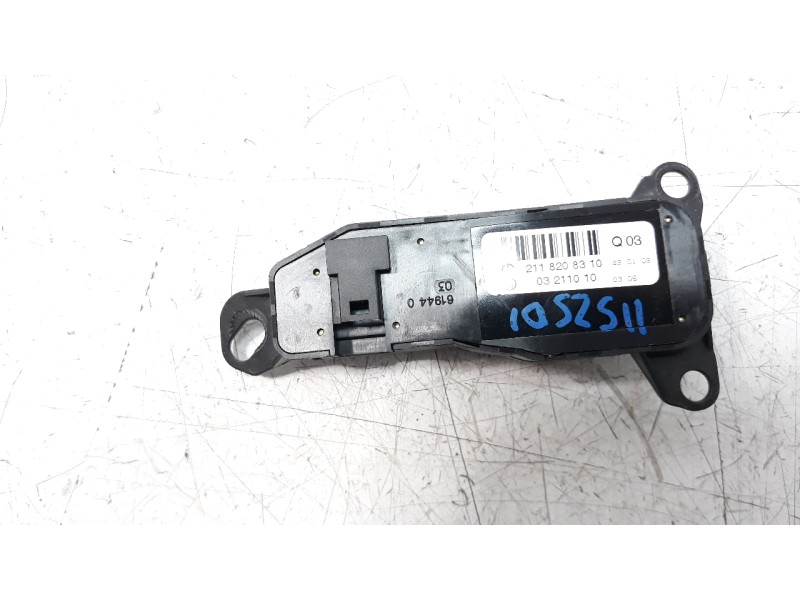 Recambio de mando retrovisor para mercedes-benz clase e (w211) berlina 2.6 cat referencia OEM IAM 2118208310  