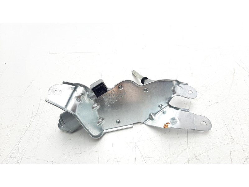 Recambio de motor limpia trasero para mazda 2 lim. () 1.5 16v cat referencia OEM IAM DA6C67450A  
