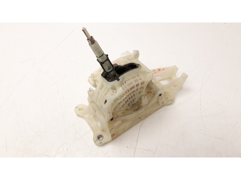Recambio de palanca cambio para mazda 2 lim. () 1.5 16v cat referencia OEM IAM DA7V46100  
