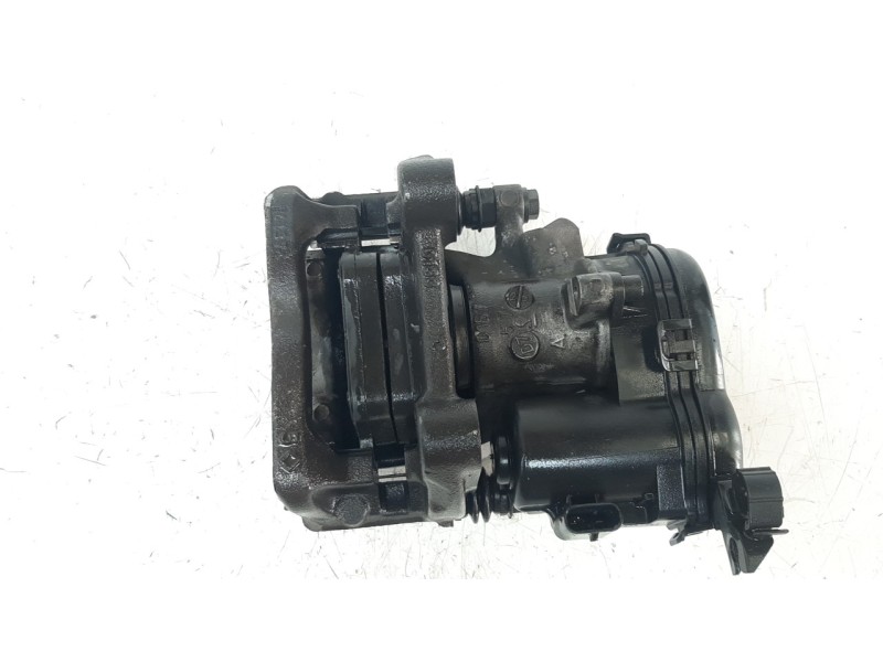 Recambio de pinza de freno trasera izquierda para mercedes-benz clase a (w176) 2.1 cdi cat referencia OEM IAM A2464232198LI  
