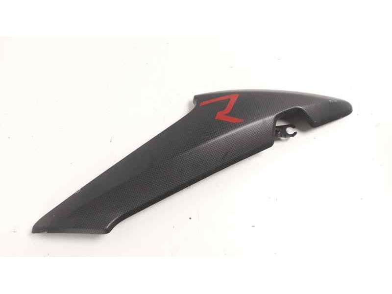 Recambio de moldura para triumph street triple street triple referencia OEM IAM 2306037  