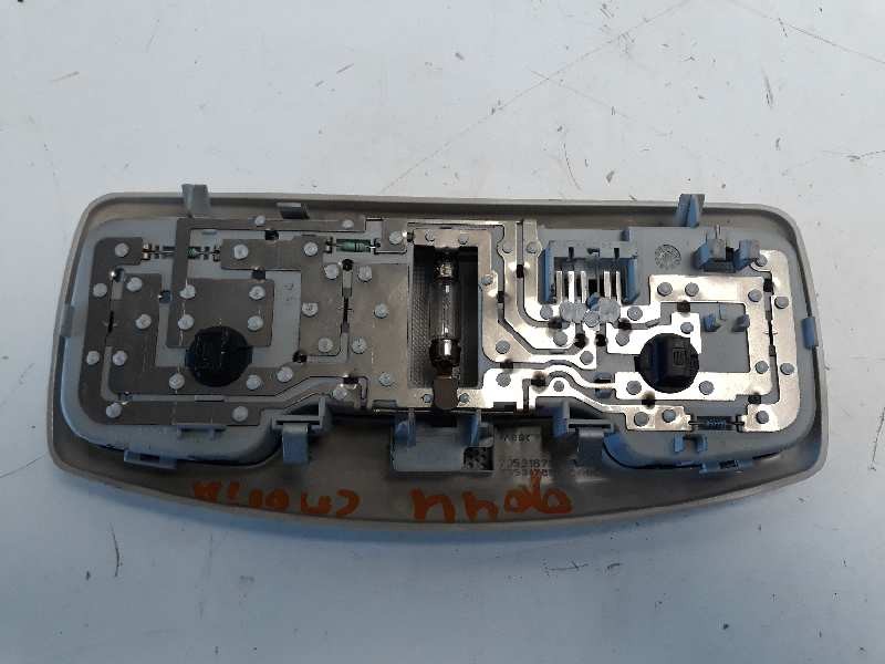Recambio de luz interior para fiat croma (194) 1.9 8v multijet active referencia OEM IAM 735316712  