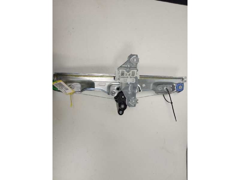 Recambio de elevalunas trasero derecho para renault kadjar zen referencia OEM IAM 827004EA0A  