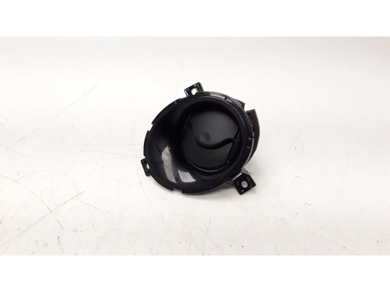 Recambio de rejilla aireadora para nissan juke (f15) 1.2 16v cat referencia OEM IAM 687613YV0A  