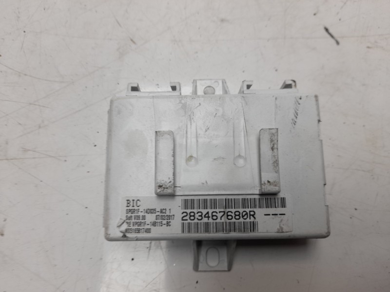 Recambio de modulo electronico para renault captur zen referencia OEM IAM 283467680R  