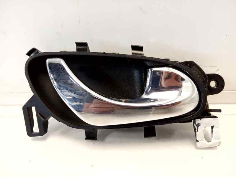 Recambio de maneta interior trasera derecha para renault kadjar zen referencia OEM IAM 806704EA  