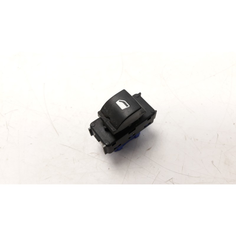 Recambio de mando elevalunas trasero derecho para citroen c-elysée 1.5 blue-hdi fap referencia OEM IAM 96766662ZD  