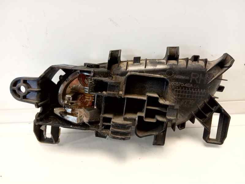 Recambio de maneta interior trasera derecha para renault kadjar zen referencia OEM IAM 806704EA  