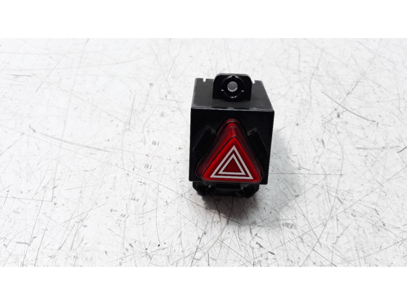 Recambio de warning para hyundai ioniq referencia OEM IAM 93790G2AA0  