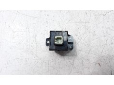 Recambio de warning para hyundai ioniq referencia OEM IAM 93790G2AA0   2