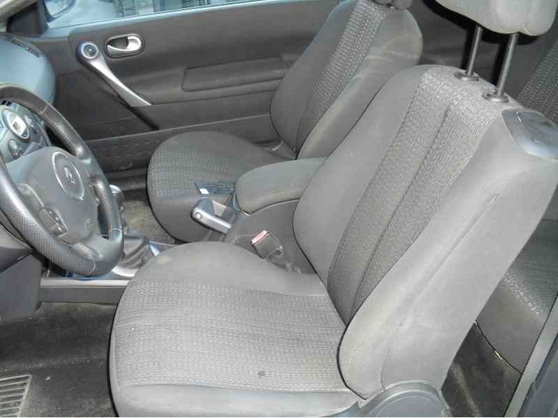 renault megane ii berlina 3p del año 2008