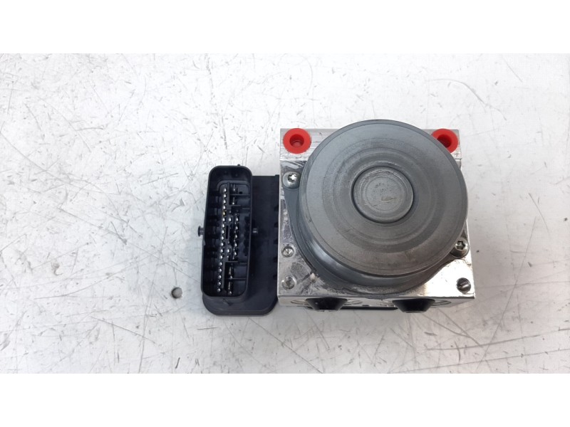 Recambio de abs para toyota corolla (e21) referencia OEM IAM 4451012600  