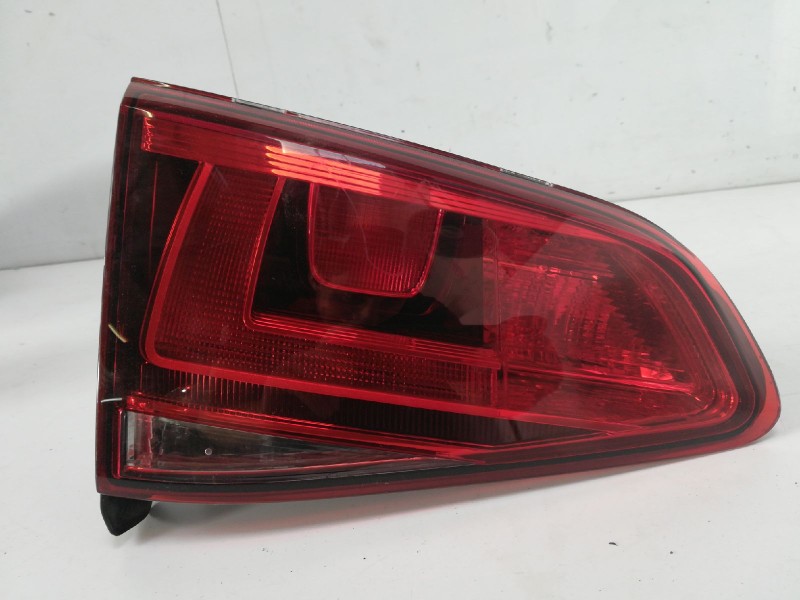 Recambio de piloto trasero izquierdo para volkswagen golf vii lim. sport by r-line bluemotion referencia OEM IAM 5G0945093AC 160