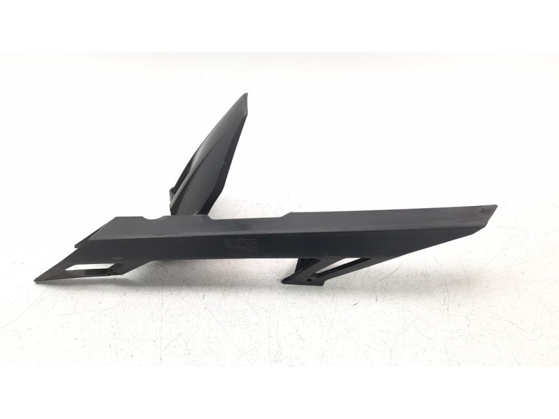 Recambio de guardabarros trasero para ktm 390 duke 390 duke referencia OEM IAM 93004060100  