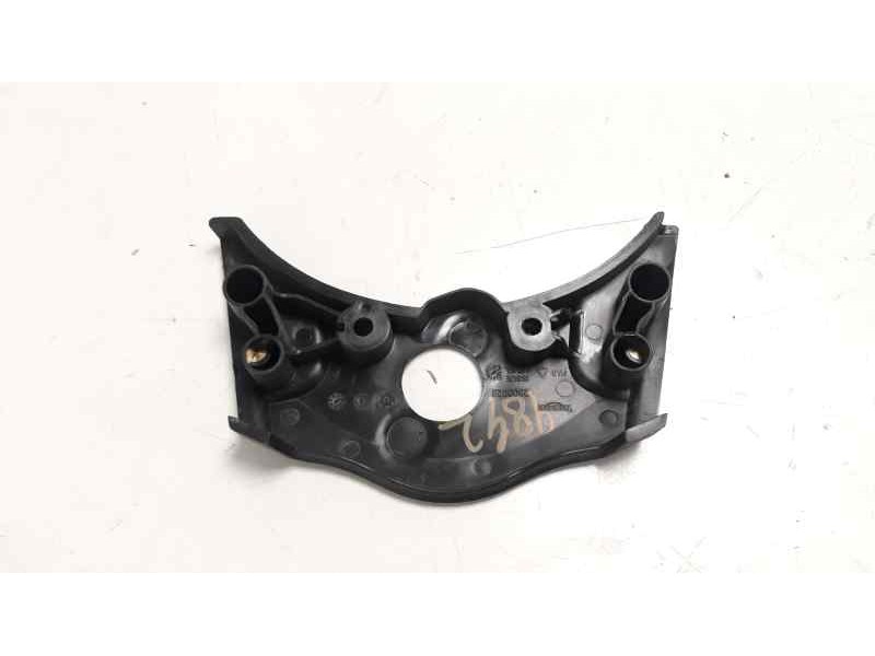 Recambio de moldura para triumph street triple street triple referencia OEM IAM 2303029  