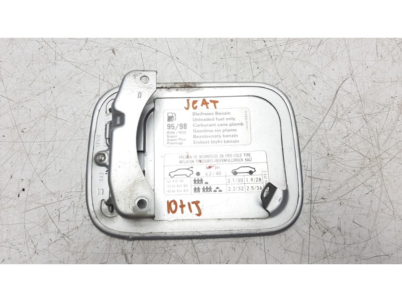 Recambio de tapa exterior combustible para seat ibiza (6k) 1.4 referencia OEM IAM 6K6809905A  