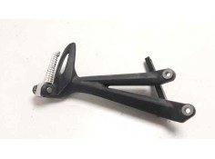 Recambio de estribo para triumph street triple street triple referencia OEM IAM 2081942  