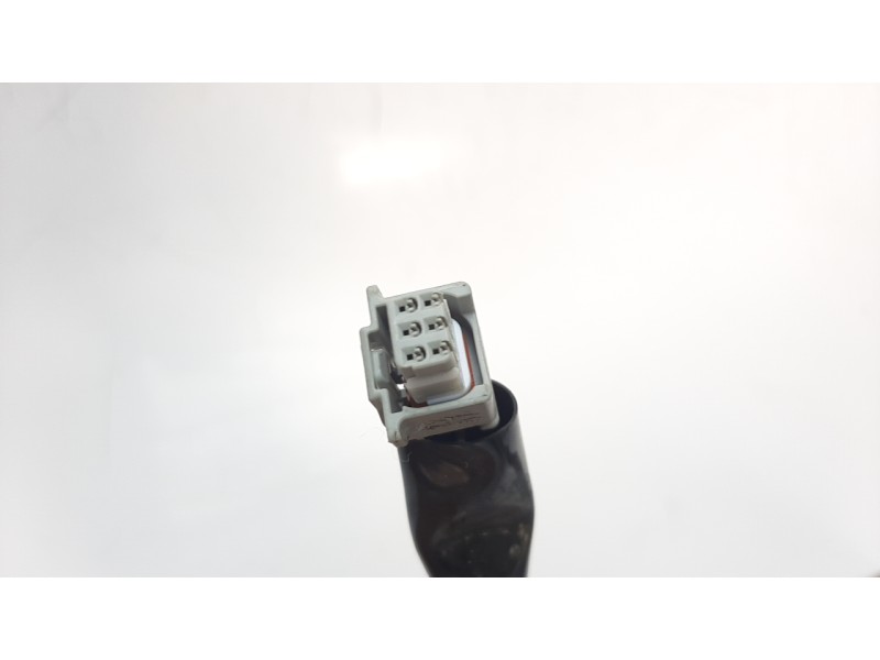 Recambio de cerradura maletero / porton para toyota rav 4 referencia OEM IAM 6935042060 T5161382A 1638000790