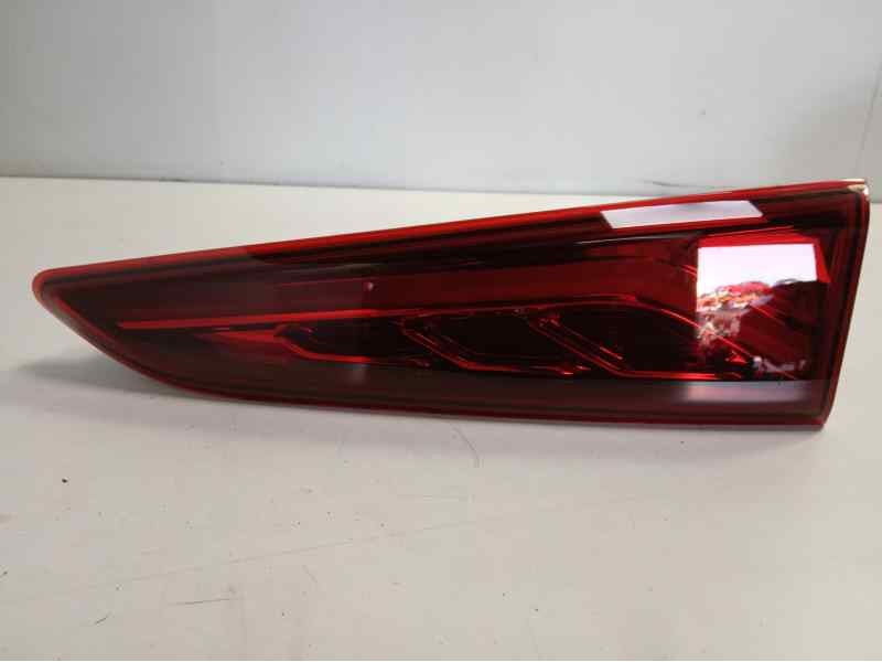 Recambio de piloto trasero derecho interior para hyundai kona 1.0 tgdi cat referencia OEM IAM 92404J9100  