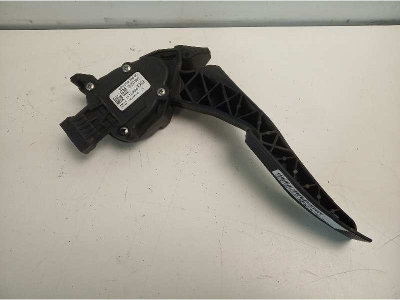 Recambio de potenciometro pedal para opel insignia berlina cosmo referencia OEM IAM 13237352 6PV00976500 
