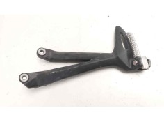 Recambio de estribo para triumph street triple street triple referencia OEM IAM 2081943  