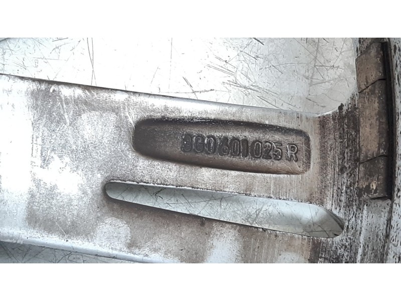 Recambio de llanta para volkswagen passat variant (cb5) r-line referencia OEM IAM 3G0601025R 19PULGADAS 