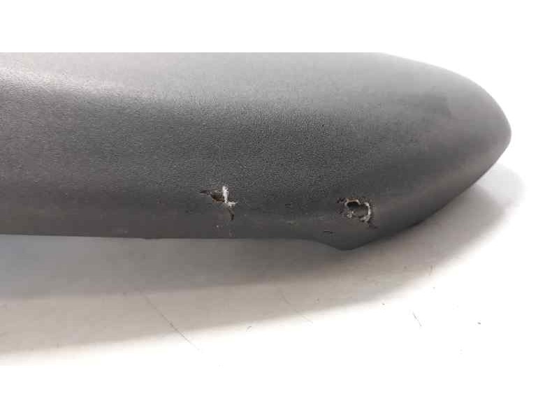 Recambio de asiento para triumph street triple street triple referencia OEM IAM   