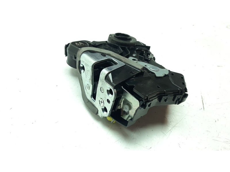 Recambio de cerradura puerta delantera izquierda para toyota rav 4 referencia OEM IAM 6904042241  