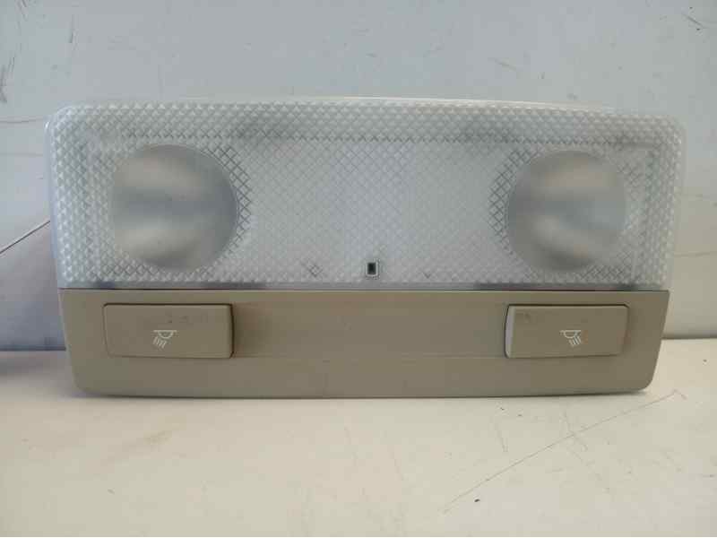 Recambio de luz interior para opel insignia berlina cosmo referencia OEM IAM 13285095  