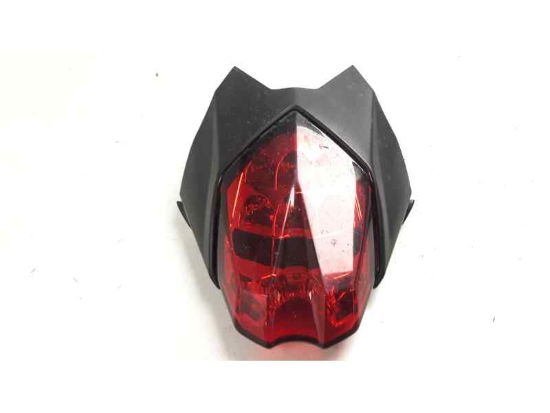 Recambio de piloto trasero central para triumph street triple street triple referencia OEM IAM T2700631  