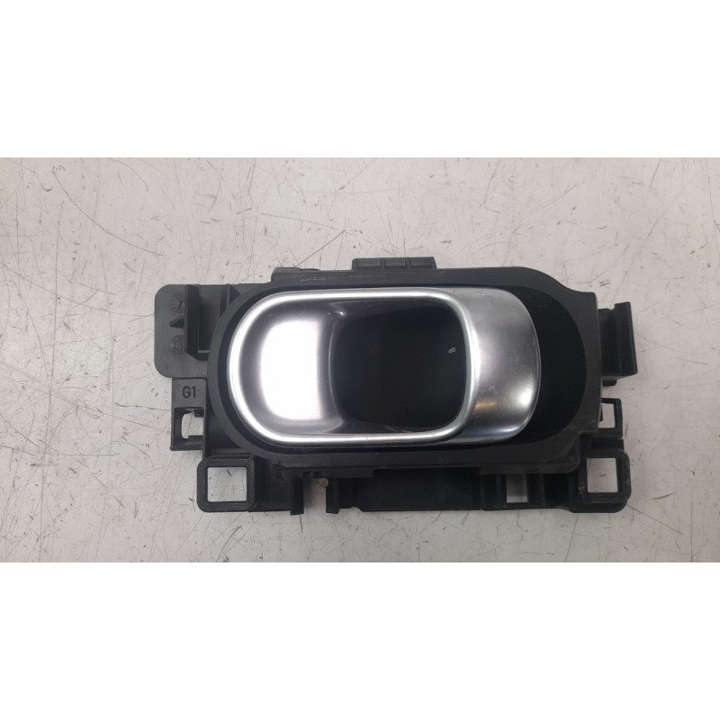 Recambio de maneta interior trasera izquierda para citroen c3 1.5 blue-hdi fap referencia OEM IAM 9801288680  