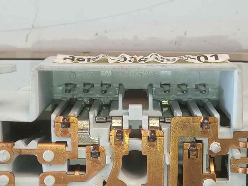 Recambio de luz interior para opel insignia berlina cosmo referencia OEM IAM 13285095  