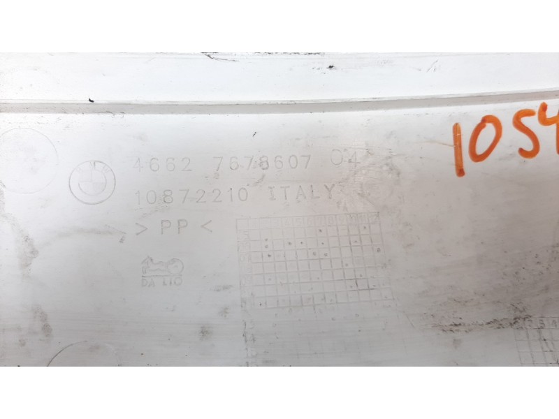 Recambio de moldura para bmw f 800 r f 800 r referencia OEM IAM 46627678607  