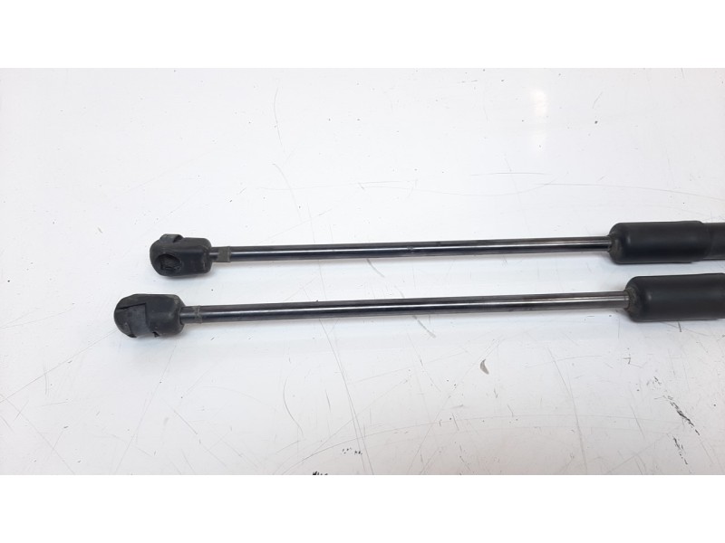 Recambio de amortiguadores maletero / porton para volkswagen passat variant (3g5) 2.0 tdi referencia OEM IAM 3G9827550B  